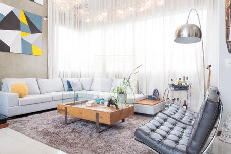 Casa de condomínio à venda com 320m², 5 quartos e 4 vagassala