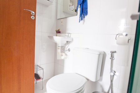 Casa de condomínio à venda com 320m², 5 quartos e 4 vagasbanhiero quarto 3