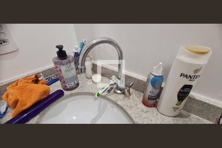 Apartamento à venda com 43m², 2 quartos e 1 vagaBanheiro