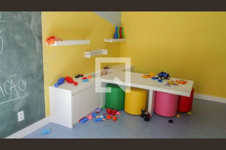 Apartamento à venda com 43m², 2 quartos e 1 vagaÁrea comum 