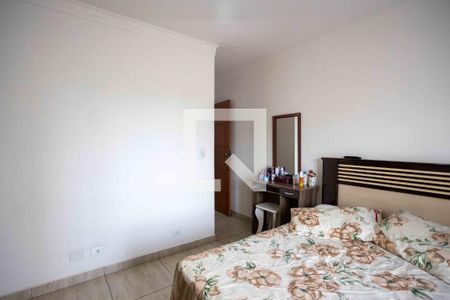 Casa à venda com 300m², 3 quartos e 8 vagasQuarto Suíte