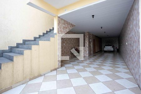 Casa à venda com 300m², 3 quartos e 8 vagasGaragem