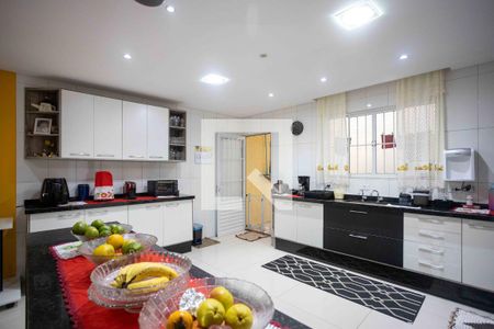 Casa à venda com 300m², 3 quartos e 8 vagasCozinha