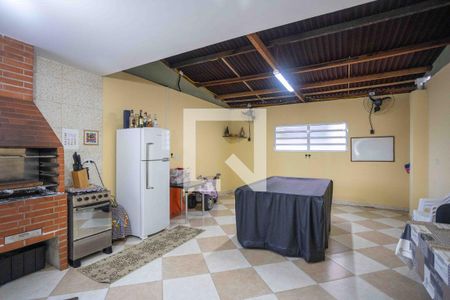Casa à venda com 300m², 3 quartos e 8 vagasSalão de festas