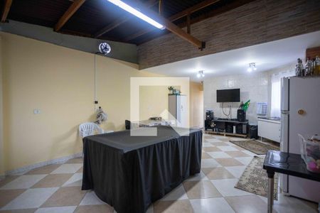 Casa à venda com 300m², 3 quartos e 8 vagasSalão de festas