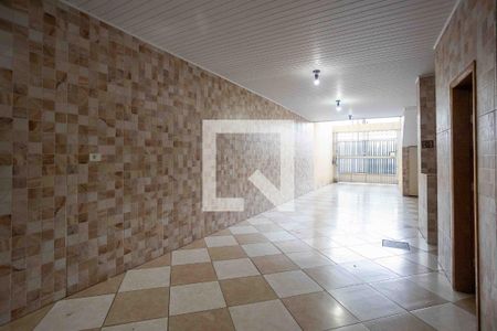 Casa à venda com 300m², 3 quartos e 8 vagasGaragem