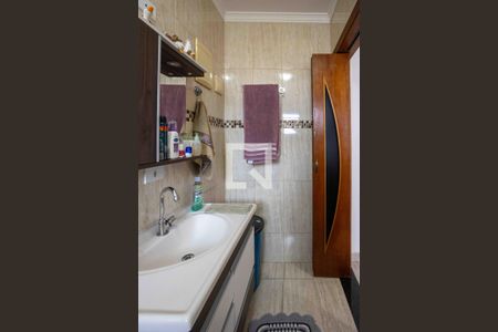 Casa à venda com 300m², 3 quartos e 8 vagasBanheiro da Suíte