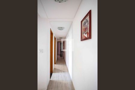 Casa à venda com 300m², 3 quartos e 8 vagasCorredor