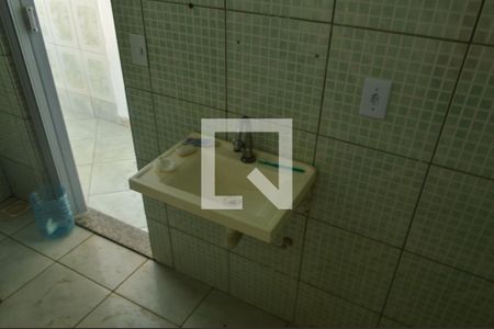 Casa de condomínio à venda com 75m², 2 quartos e sem vaga Casa de condomínio à venda com 75m², 2 quartos e sem vagaBanheiro