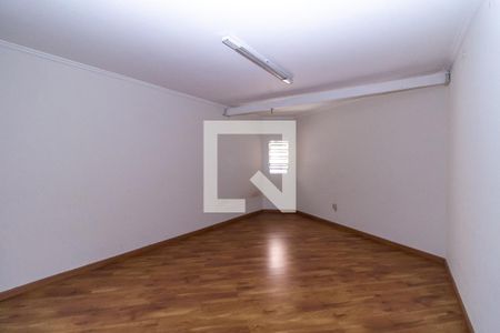 Casa à venda com 260m², 3 quartos e 6 vagas Casa à venda com 260m², 3 quartos e 6 vagasQuarto 1