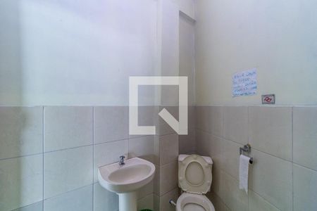 Casa à venda com 260m², 3 quartos e 6 vagas Casa à venda com 260m², 3 quartos e 6 vagasBanheiro 3