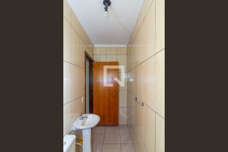 Casa à venda com 260m², 3 quartos e 6 vagas Casa à venda com 260m², 3 quartos e 6 vagasBanheiro da Suíte 1