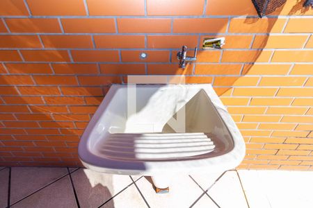 Casa à venda com 260m², 3 quartos e 6 vagas Casa à venda com 260m², 3 quartos e 6 vagasÁrea de Serviço