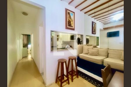 Sala  de apartamento à venda com 1 quarto, 37m² em Leblon, Rio de Janeiro