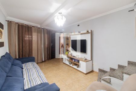 Sala de casa à venda com 3 quartos, 150m² em Jardim Verônia, São Paulo
