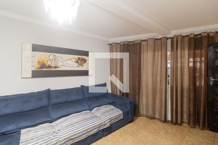 Sala de casa à venda com 3 quartos, 150m² em Jardim Verônia, São Paulo