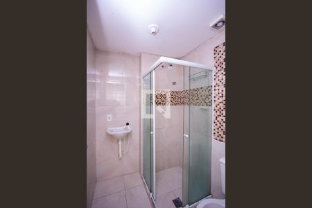 Apartamento para alugar com 46m², 2 quartos e 1 vaga Apartamento para alugar com 46m², 2 quartos e 1 vagaBanheiro