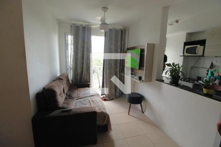 Sala de apartamento para alugar com 2 quartos, 48m² em Vicente de Carvalho, Rio de Janeiro