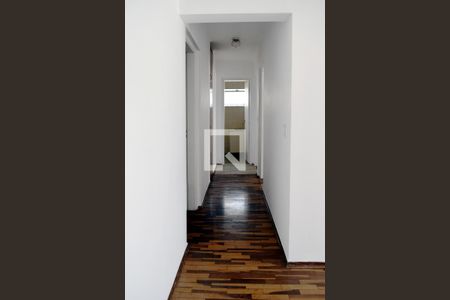 Corredor de apartamento à venda com 2 quartos, 67m² em Perdizes, São Paulo