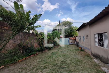 Casa à venda com 400m², 3 quartos e 3 vagasGaragem - Quintal