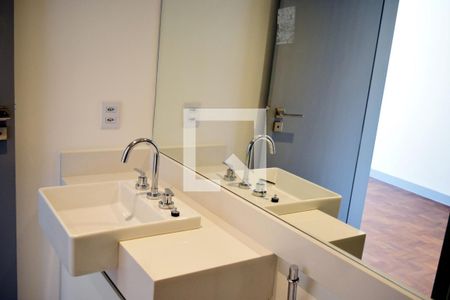 Apartamento à venda com 150m², 2 quartos e sem vagaBanheiro Suíte 1