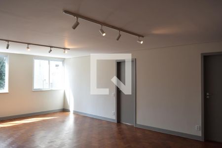 Sala de apartamento para alugar com 2 quartos, 150m² em Cerqueira César, São Paulo