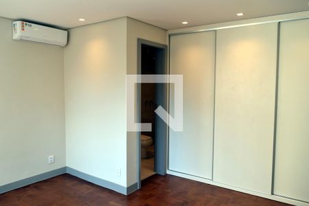 Suíte 1 de apartamento para alugar com 2 quartos, 150m² em Cerqueira César, São Paulo