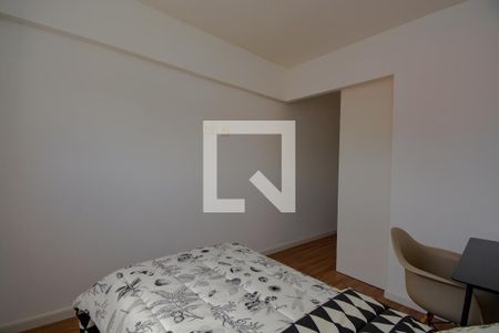 Apartamento à venda com 70m², 2 quartos e 2 vagasQuarto 2