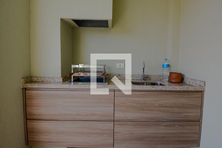 Apartamento à venda com 70m², 2 quartos e 2 vagasSacada da Sala - churrasqueira