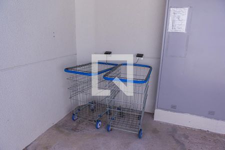 Apartamento à venda com 39m², 2 quartos e sem vagaÁrea comum