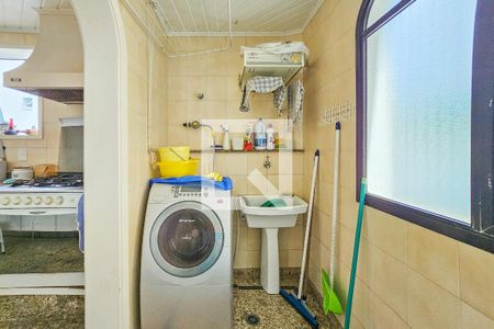 Apartamento para alugar com 300m², 3 quartos e 2 vagasÁrea de serviço 