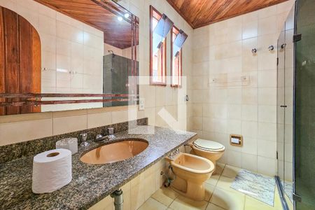 Apartamento para alugar com 300m², 3 quartos e 2 vagasBanheiro da Suíte 1