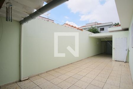 Casa à venda com 110m², 2 quartos e 3 vagasQuintal