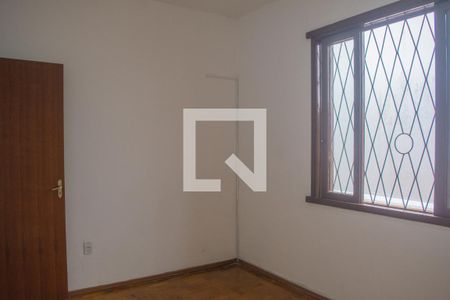 Casa à venda com 195m², 3 quartos e 2 vagasQuarto 2