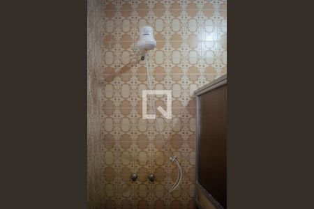 Casa à venda com 195m², 3 quartos e 2 vagasBanheiro