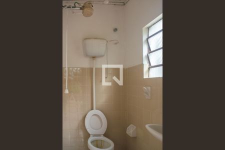 Casa à venda com 195m², 3 quartos e 2 vagasBanheiro de serviço