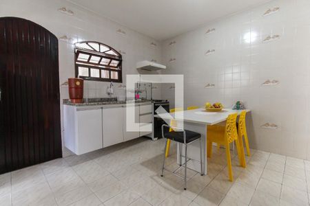 Casa à venda com 100m², 2 quartos e 4 vagasCozinha