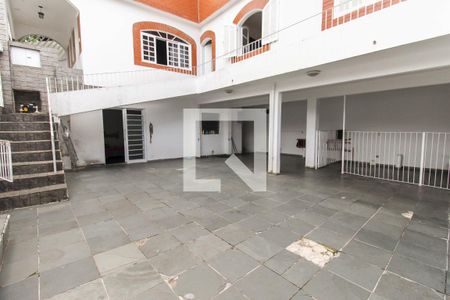 Casa à venda com 100m², 2 quartos e 4 vagasGaragem/Churrasqueira