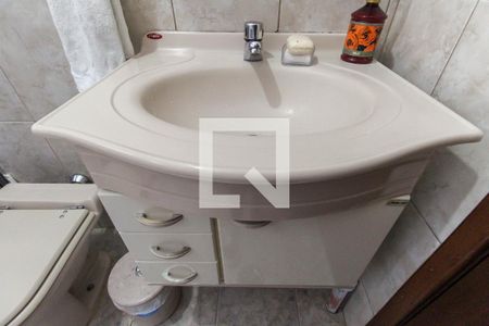 Casa à venda com 100m², 2 quartos e 4 vagasBanheiro