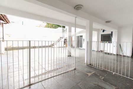 Casa à venda com 100m², 2 quartos e 4 vagasChurrasqueira