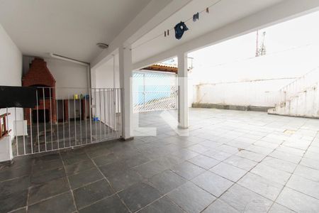 Casa à venda com 100m², 2 quartos e 4 vagasGaragem/Churrasqueira