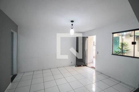 Sala de apartamento para alugar com 2 quartos, 73m² em Centro, Nilópolis