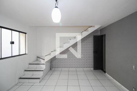 Apartamento para alugar com 73m², 2 quartos e 1 vagaSala