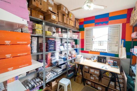 Casa à venda com 280m², 3 quartos e 2 vagasQuarto de Serviço