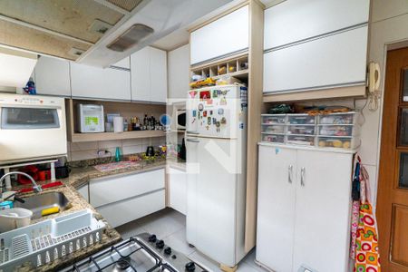 Casa à venda com 280m², 3 quartos e 2 vagasCozinha