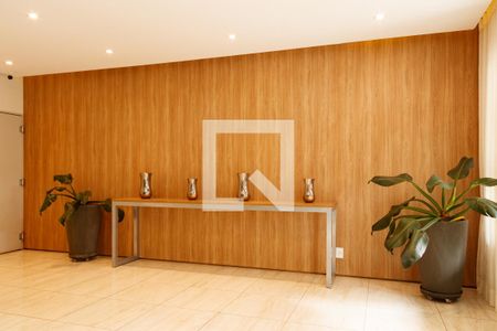 Apartamento à venda com 60m², 2 quartos e 1 vagaHall Social