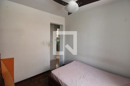 Quarto 1 de apartamento para alugar com 2 quartos, 52m² em Osvaldo Cruz, Rio de Janeiro