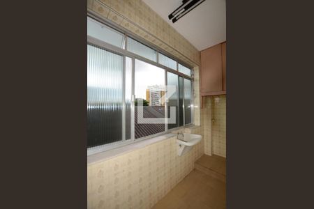 Apartamento para alugar com 65m², 2 quartos e sem vagaÁrea de Serviço