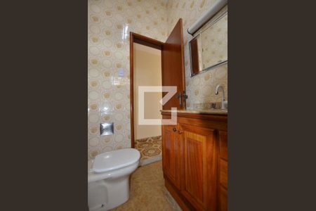 Apartamento para alugar com 65m², 2 quartos e sem vagaBanheiro