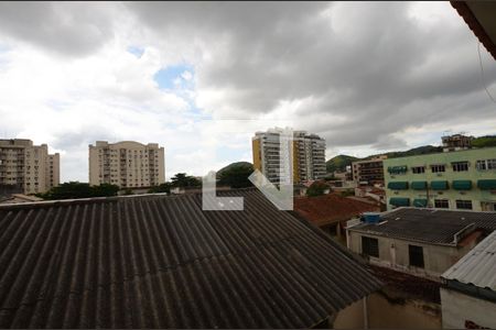 Vista do Quarto 1 de apartamento para alugar com 2 quartos, 65m² em Vila da Penha, Rio de Janeiro